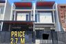 Rumah dijual dengan 5 kamar tidur di Manyar Sabrangan, Jawa Timur