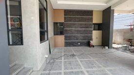 3 Bedroom Townhouse for sale in Bahay Toro, Metro Manila near LRT-1 Roosevelt