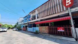 3 Bedroom Townhouse for sale in Khlong Maduea, Samut Sakhon