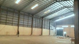 Warehouse / Factory for rent in Apolonio Samson, Metro Manila near LRT-1 Balintawak