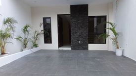 4 Bedroom House for sale in Talon Dos, Metro Manila