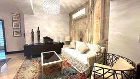 2 Bedroom Condo for sale in San Lorenzo, Metro Manila