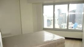 1 Bedroom Apartment for Sale or Rent in One Central Tower 1, Urdaneta, Metro Manila near MRT-3 Ayala