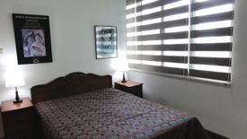 2 Bedroom Condo for rent in San Lorenzo, Metro Manila near MRT-3 Ayala