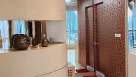 1 Bedroom Condo for sale in Sam Sen Nok, Bangkok near MRT Sutthisan