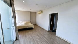 3 Bedroom Condo for sale in Intro Phaholyothin - Pradipat, Sam Sen Nai, Bangkok near MRT Bang Sue