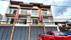 210 Bedroom House for sale in Pinyahan, Metro Manila