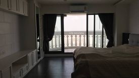 1 Bedroom Condo for rent in Silom, Bangkok near BTS Saphan Taksin