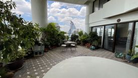 3 Bedroom Condo for sale in Le Raffine Sukhumvit 24, Khlong Tan, Bangkok near BTS Phrom Phong