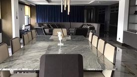 4 Bedroom Condo for rent in BGC, Metro Manila