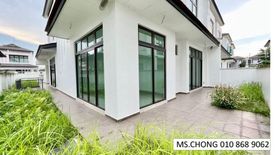 4 Bedroom House for sale in Lukut, Negeri Sembilan