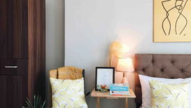 Condo for sale in Barangay 58, Metro Manila near LRT-1 Gil Puyat