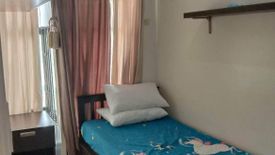 2 Bedroom Condo for sale in Urdaneta, Metro Manila near MRT-3 Ayala