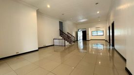 5 Bedroom House for rent in Dasmariñas North, Metro Manila near MRT-3 Magallanes