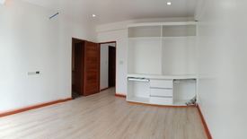 3 Bedroom Townhouse for sale in Talon Dos, Metro Manila