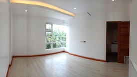 3 Bedroom Townhouse for sale in Talon Dos, Metro Manila