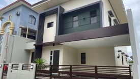 5 Bedroom House for sale in Malagasang II-B, Cavite