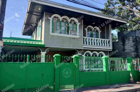 4 Bedroom House for sale in Sangandaan, Metro Manila