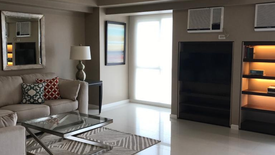 3 Bedroom Condo for sale in San Lorenzo, Metro Manila