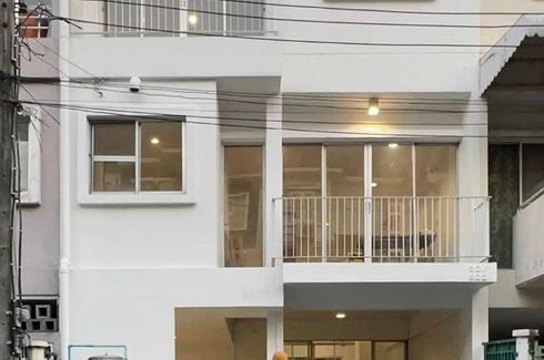 3 Bedroom Townhouse for rent in Nuan Chan, Bangkok