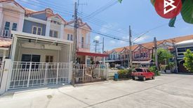 2 Bedroom Townhouse for sale in Thai Ban, Samut Prakan near BTS Sawangkhaniwat