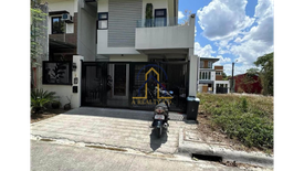 3 Bedroom House for sale in Batasan Hills, Metro Manila