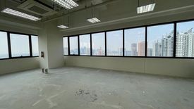 Office for rent in Highway Hills, Metro Manila near MRT-3 Shaw Boulevard