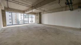 Commercial for rent in High Street Corporate Plaza, Taguig, Metro Manila