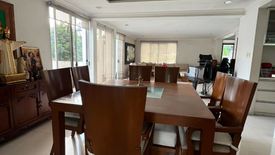 5 Bedroom House for sale in White Plains, Metro Manila