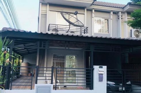 3 Bedroom Townhouse for sale in Thepharak, Samut Prakan near MRT Thipphawan