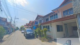 3 Bedroom Townhouse for sale in Bang Khu Rat, Nonthaburi