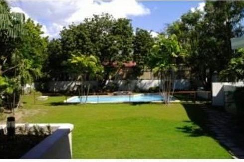 4 Bedroom House for sale in Forbes Park North, Metro Manila near MRT-3 Buendia