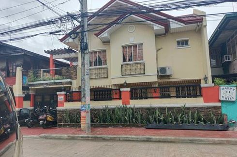 6 Bedroom House for sale in Santa Mesa, Metro Manila near LRT-2 V. Mapa