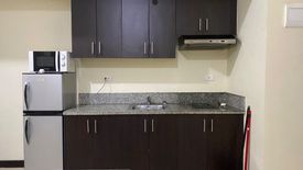 2 Bedroom Condo for rent in Bangkal, Metro Manila near MRT-3 Magallanes