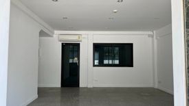 Commercial for rent in Bang Na, Bangkok