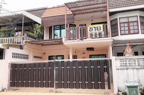 3 Bedroom Townhouse for sale in Baan Yu Charoen 29, Sam Sen Nok, Bangkok near MRT Sutthisan