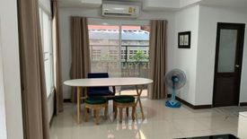 3 Bedroom House for rent in Huai Khwang, Bangkok near MRT Huai Khwang