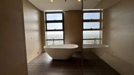 4 Bedroom Condo for sale in San Lorenzo, Metro Manila near MRT-3 Ayala