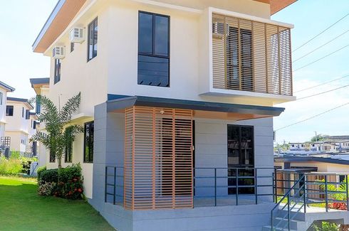 4 Bedroom House for sale in Cabadiangan, Cebu
