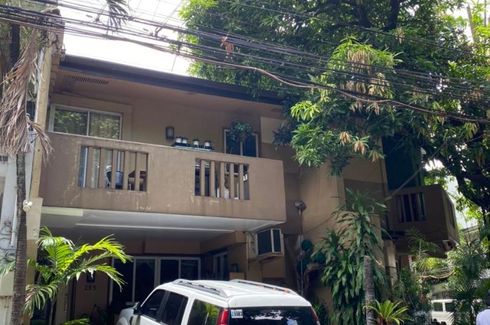3 Bedroom Townhouse for sale in Guadalupe Viejo, Metro Manila near MRT-3 Guadalupe