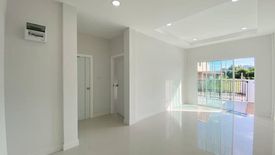 2 Bedroom House for sale in Surasak, Chonburi