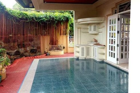 6 Bedroom House for sale in Pilar, Metro Manila