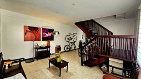 19 Bedroom House for sale in Univ. Phil. Village, Metro Manila