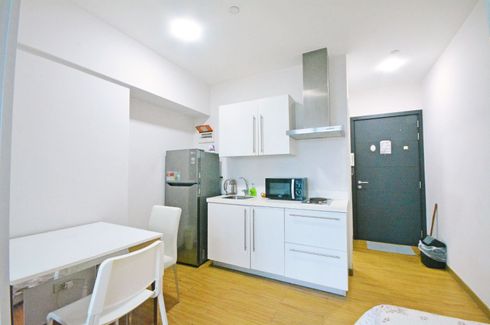 1 Bedroom Condo for rent in Hulo, Metro Manila