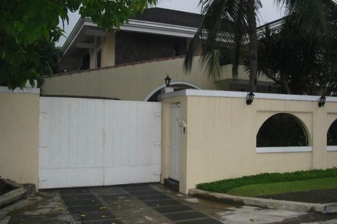 7 Bedroom House for sale in Ugong Norte, Metro Manila