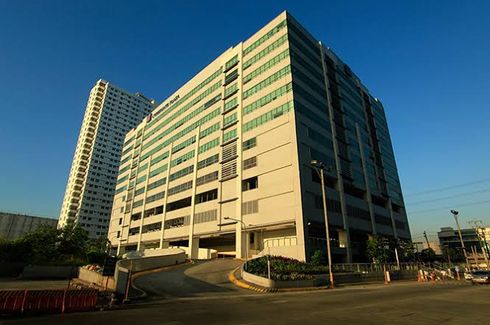 Office for rent in Barangka Ilaya, Metro Manila near MRT-3 Boni