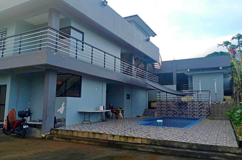 6 Bedroom House for sale in Origuel, Laguna