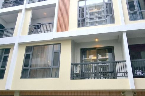 5 Bedroom Townhouse for Sale or Rent in Don Bosco, Metro Manila