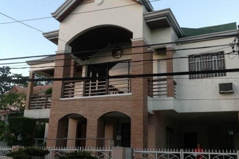 5 Bedroom House for sale in Batasan Hills, Metro Manila