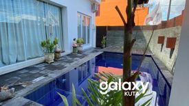 Villa disewa dengan 5 kamar tidur di Angantaka, Bali
